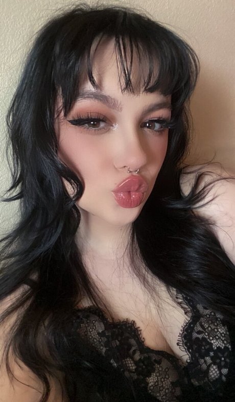 uraigf OnlyFans schlank