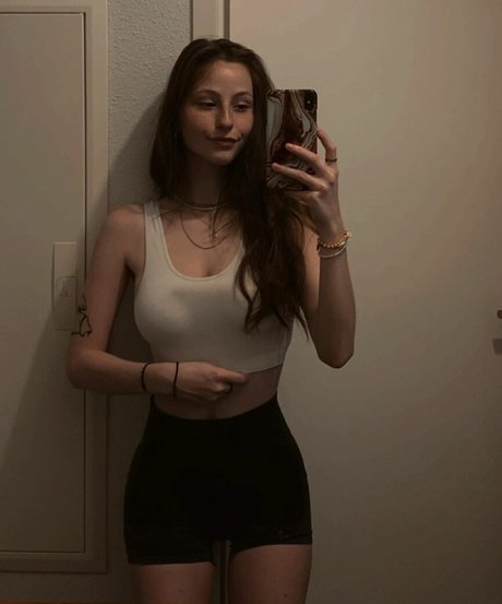 Caponce Nacktbilder geleakt OnlyFans