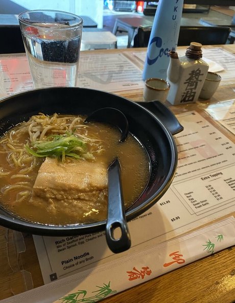 meetyouhalfway OnlyFans-Model