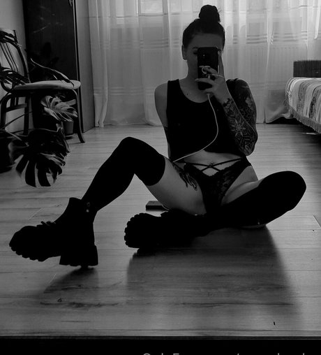 moanlouder Nacktbilder-Leaks von OnlyFans