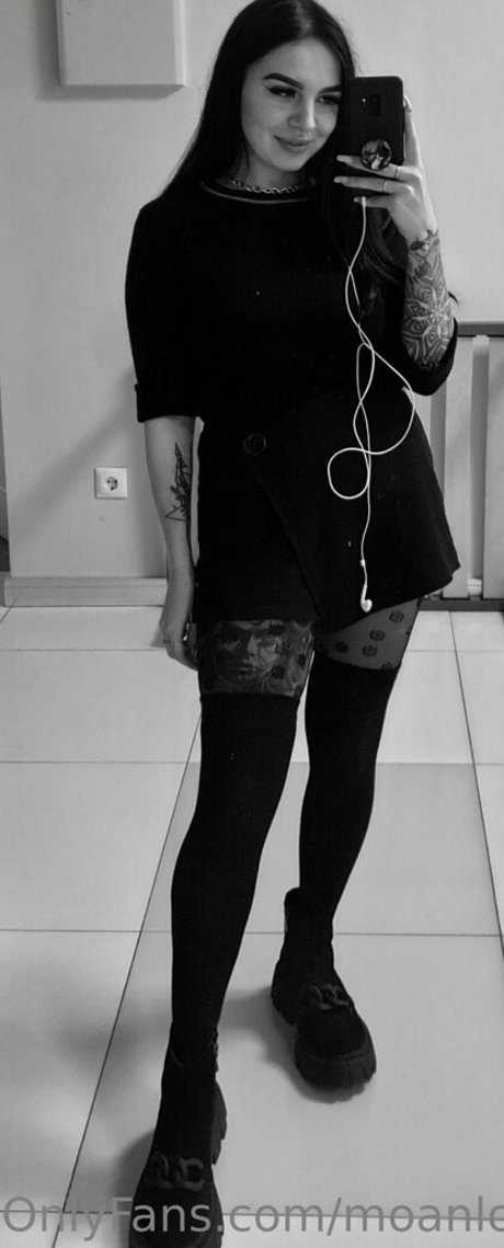 moanlouder Porn OnlyFans Leak