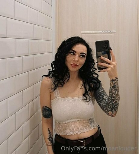 moanlouder Nacktbilder von OnlyFans geleakt