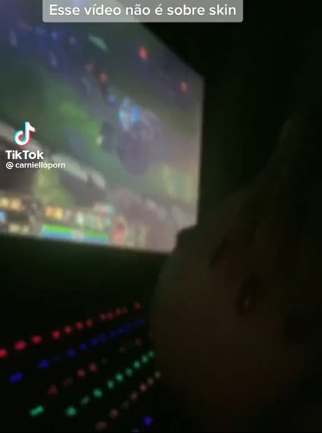 Maria Eduarda Carniello Leaked OnlyFans XXX