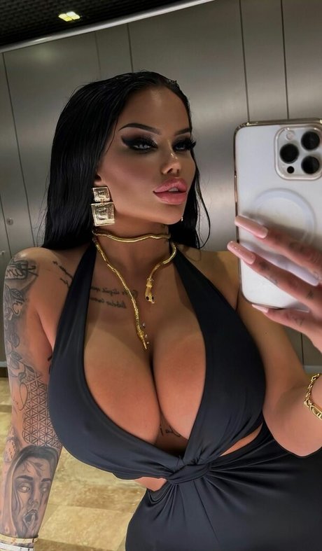 enisesudeofficial OnlyFans Nackt Leak