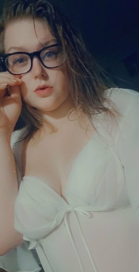 elizabethlily19 OnlyFans-Seite