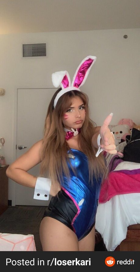 Loserkari Nacktbilder von OnlyFans