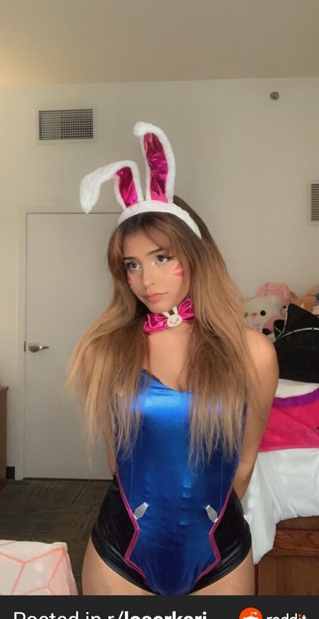 Loserkari OnlyFans geleakte Brüste