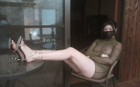 nana taipei OnlyFans schlank