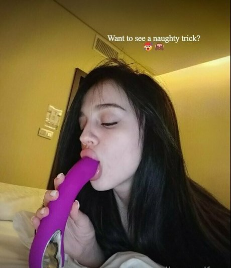 anniediamondfree OnlyFans XXX