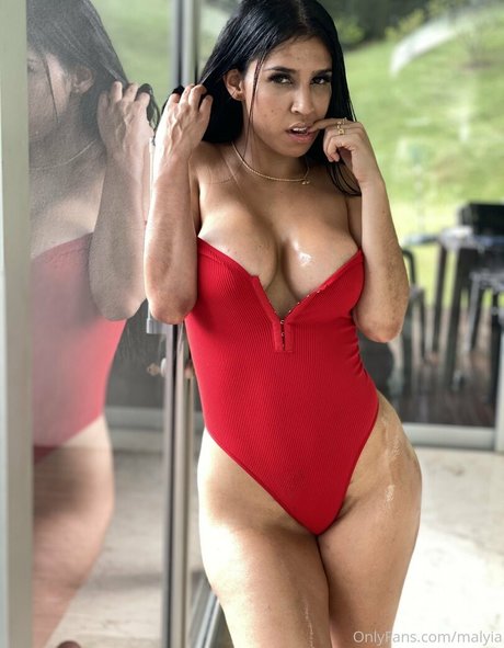 malyia OnlyFans Leak
