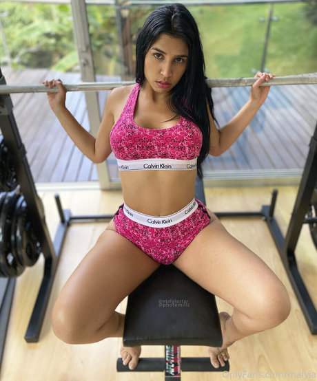 malyia OnlyFans Bilder