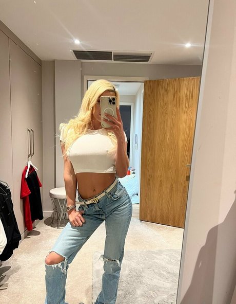 adayinsienna Leaked OnlyFans Nacktbilder