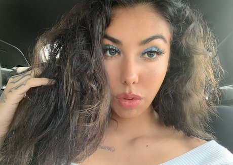 jasminegtv Nacktpornos auf OnlyFans