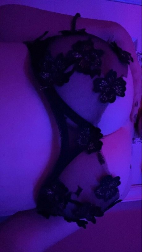 Hioobs OnlyFans Nackt Content