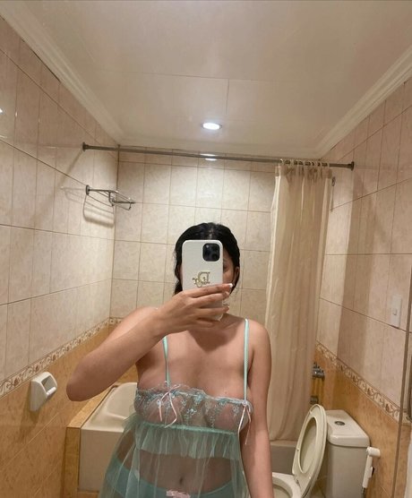 Arnie Celeste Leaked OnlyFans Fotos