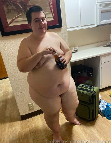 evil orange OnlyFans Leaks