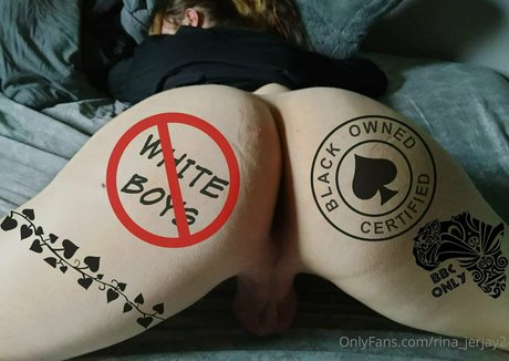 rina jerjay2 OnlyFans Nacktbilder