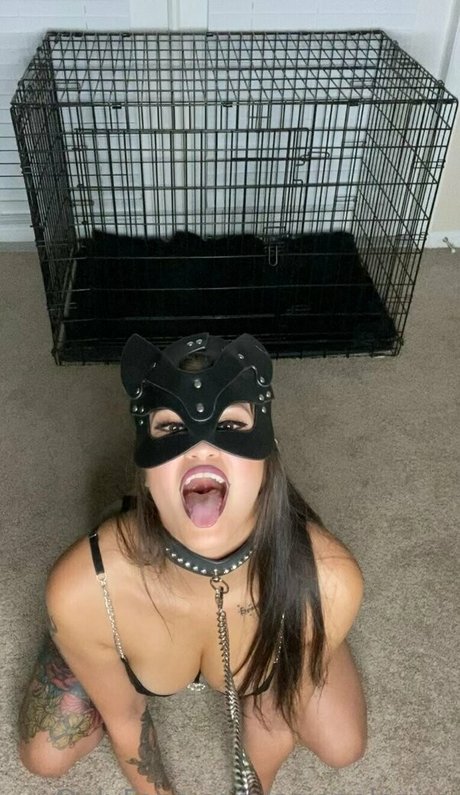 asiapolerina OnlyFans Lesbisch