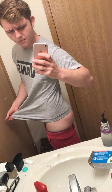 selfiejesus OnlyFans