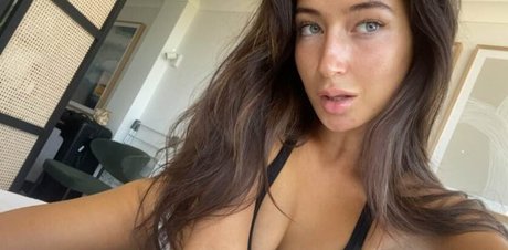 Charlotte Lion Joi OnlyFans