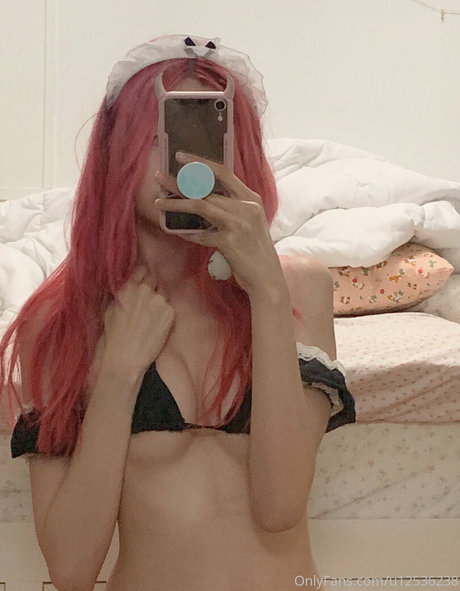 dumplings OnlyFans Model Bilder