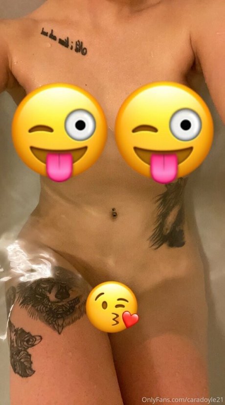 caradoyle21 OnlyFans Nacktfotos