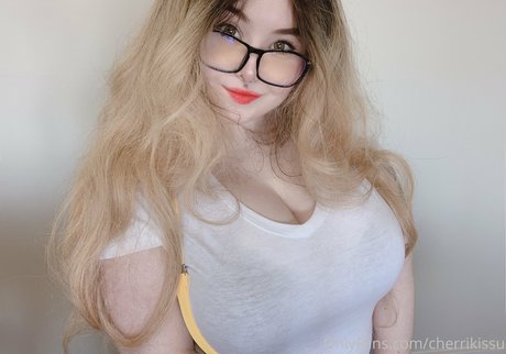 cherrikissu OnlyFans Gratis Porn