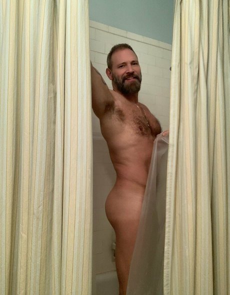 jimnewmannyc OnlyFans schlank