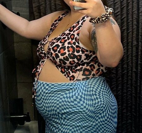 squishwhore OnlyFans Bilder