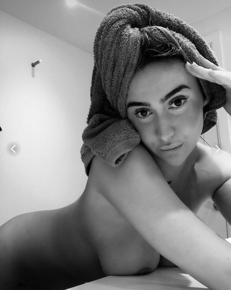 emma sofia nielsen Oben ohne OnlyFans