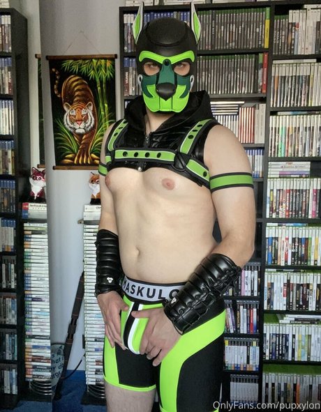 knotnloadstudios Nackt