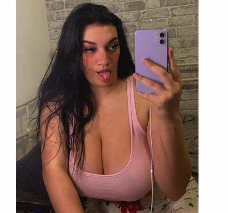 Chloe Ann Whitham OnlyFans-Leaks