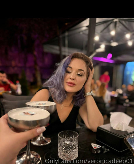 veronicadeep01 OnlyFans