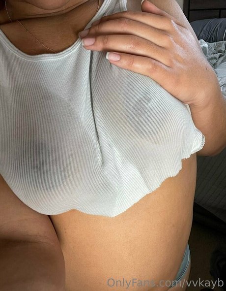 vvkayb OnlyFans Bilder