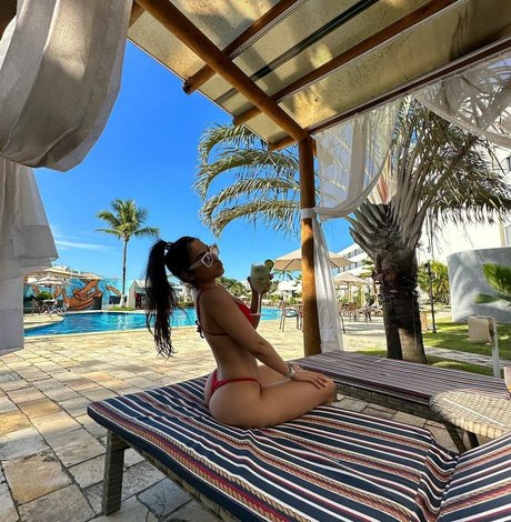 Mariely E Mirella Santos Leak von OnlyFans-Inhalten