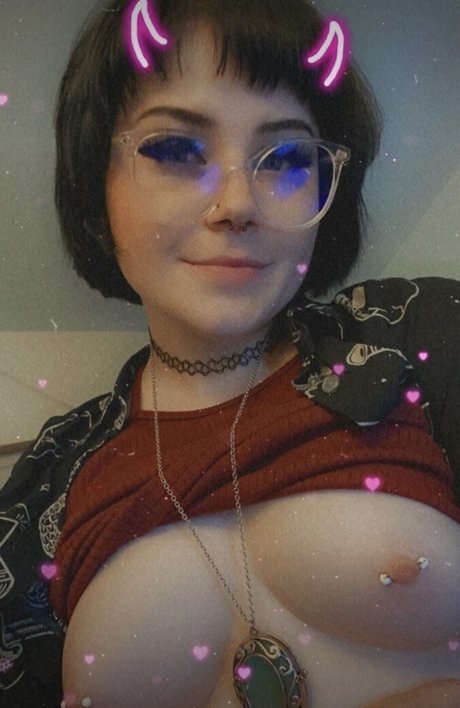 ernestisachicken OnlyFans-Archiv