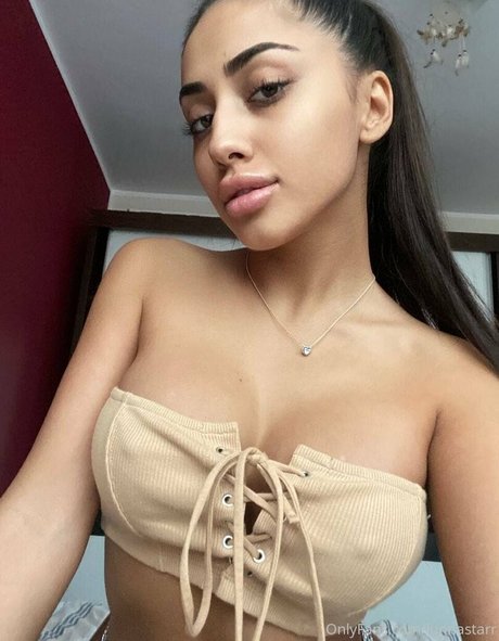 lunnastarr OnlyFans-Model