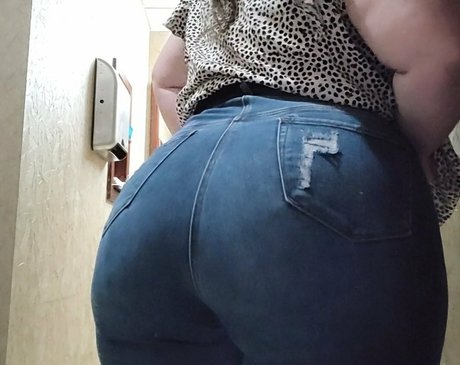 bigooty1 OnlyFans Inhalte