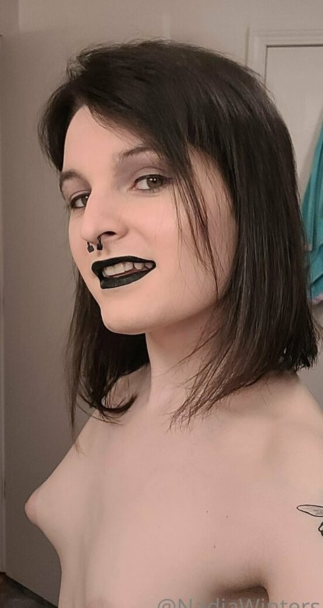 nadjawinters OnlyFans Nackt Content