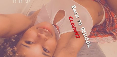 cloudyvi_ OnlyFans Inhaltstyp