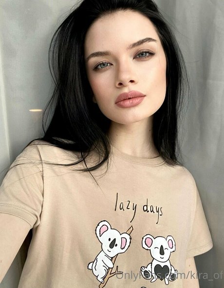 kira of Leaks von Nacktbildern auf OnlyFans