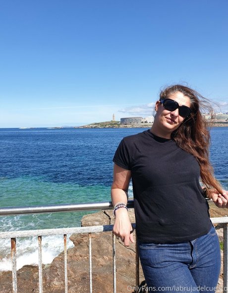 labrujadelcuento NurlyFans-Pornos