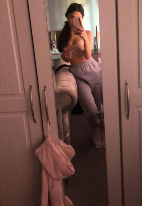 Naaataliee22 OnlyFans Gratis-Inhalte