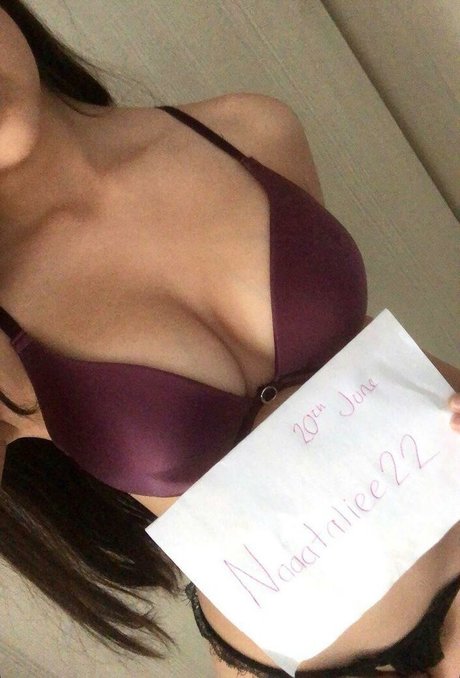Naaataliee22 OnlyFans-Leak