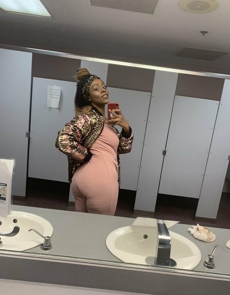 jadejordanph Leaked OnlyFans Bilder