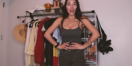 Hitomi Mochizuki Profilbild