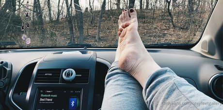 teen handjob onlyfans schön nackt Porträt