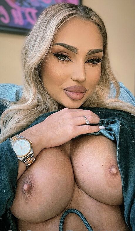 lorenelobbfree OnlyFans-Pornos