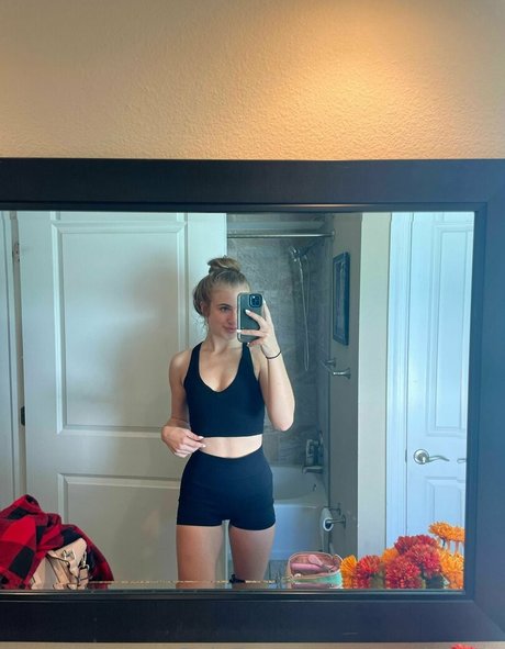 yourgirlzoey OnlyFans Leak