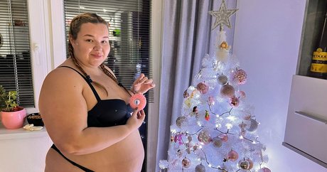 chubbyprincess 98 OnlyFans Bilder